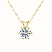 Prata 925 banhada a Ouro 14k.
Pedra: Moissanita 2,0 ct (quilates).