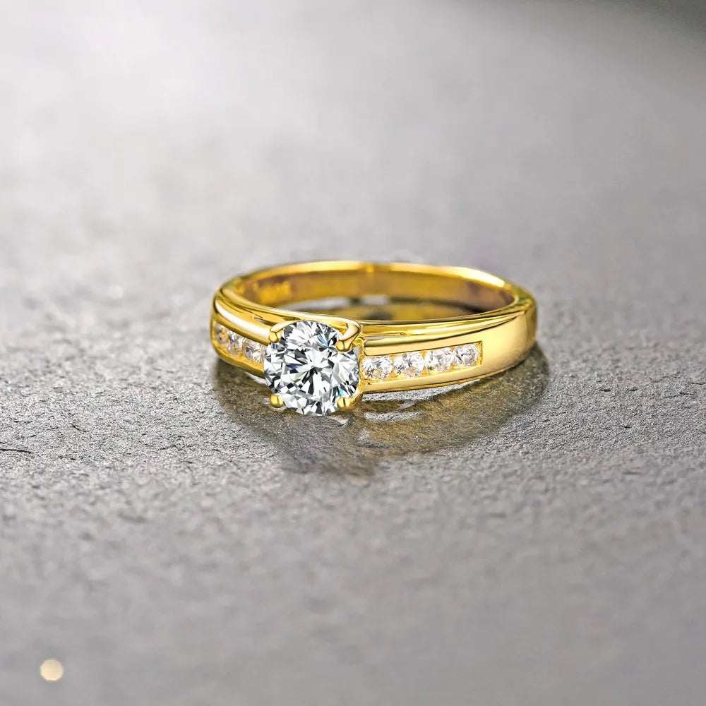 Ouro 14k/18k, Prata 925, Moissanite, Zircônias de alta pureza.