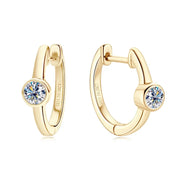 Prata 925 banhada ouro branco 18k e ouro 18k.
Pedra: Moissanita 0.3ct (quilates).
Tamanho da pedra: 4 mm.