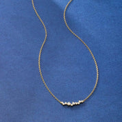Prata 925 e Prata 925 banhada a ouro 14k.
Pedra: Zircônia cúbica.