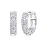 Prata 925 banhada ouro branco 18k.
Pedra: Moissanita.