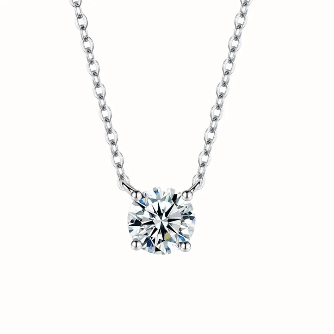 Material: Prata 925.
Pedra: Moissanita 3,0 cts (quilates).