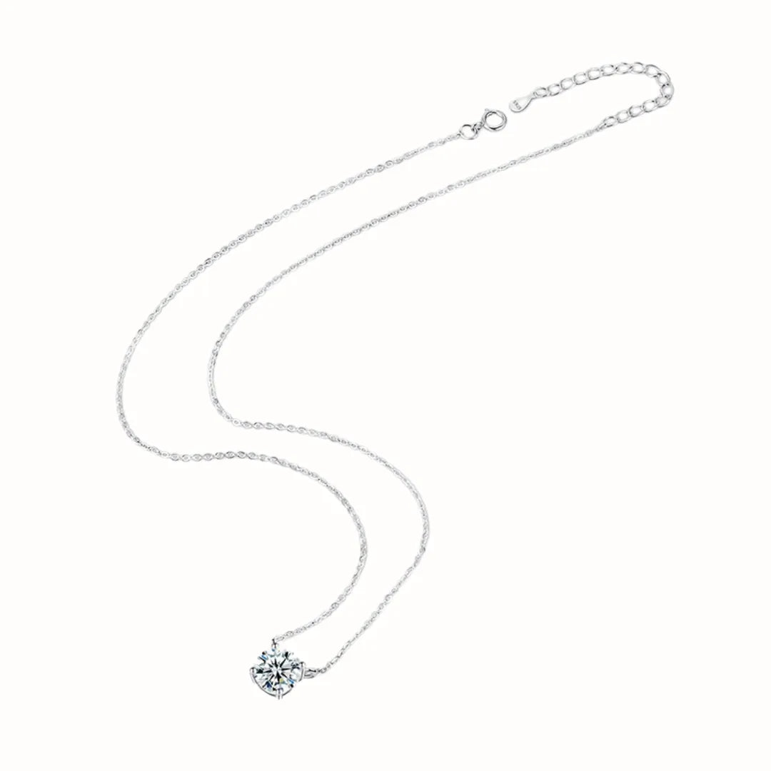 Material: Prata 925.
Pedra: Moissanita 3,0 cts (quilates).